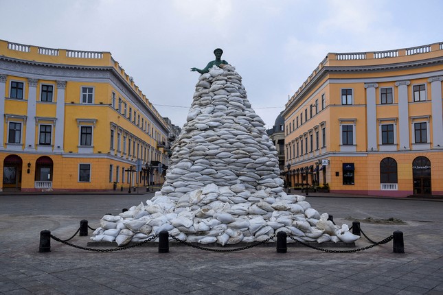 Một năm xung đột Nga - Ukraine: Đau thương không nói nên lời