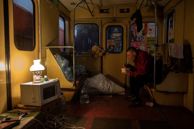 Một năm xung đột Nga - Ukraine: Đau thương không nói nên lời